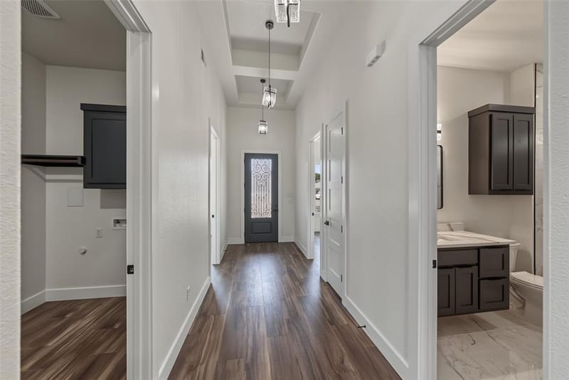 305 Hobbs Avenue, Boyd TX 76023 - Photo 7