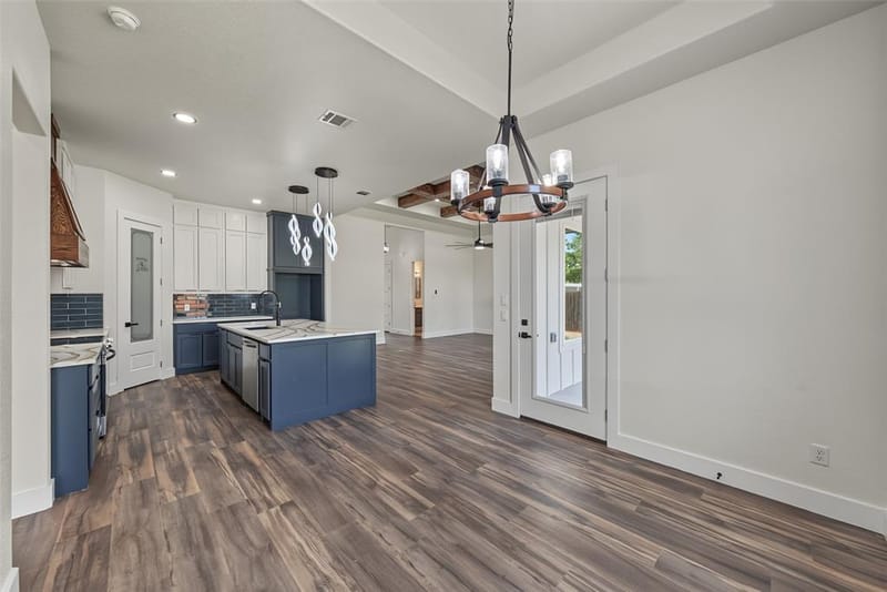 305 Hobbs Avenue, Boyd TX 76023 - Photo 18
