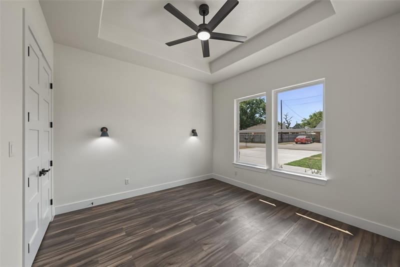 305 Hobbs Avenue, Boyd TX 76023 - Photo 19