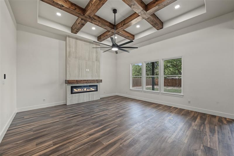 305 Hobbs Avenue, Boyd TX 76023 - Photo 8