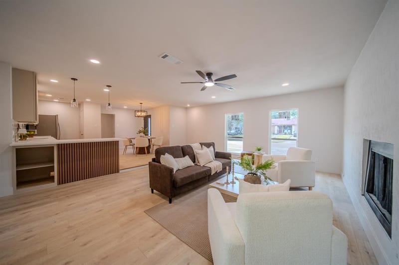 821 Lexington Drive, Lancaster TX 75134 - Photo 10