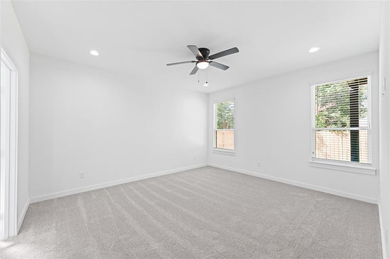 2723 Lagow Street, Dallas TX 75210 - Photo 13
