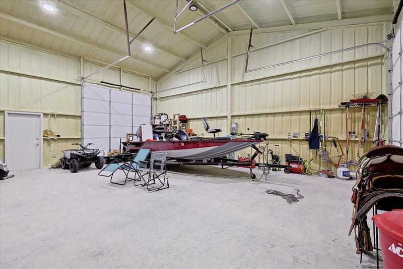 4540 Fm 2450, Krum TX 76249 - Photo 20