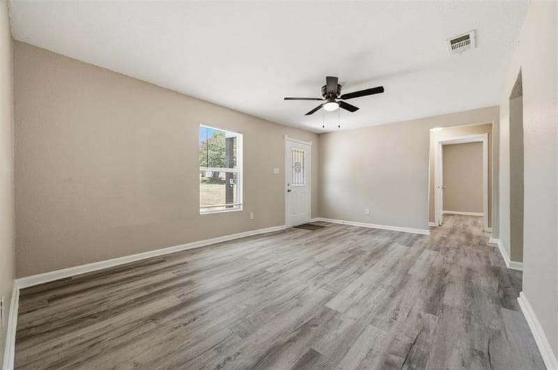 2708 Burchill Road S, Fort Worth TX 76105 - Photo 12