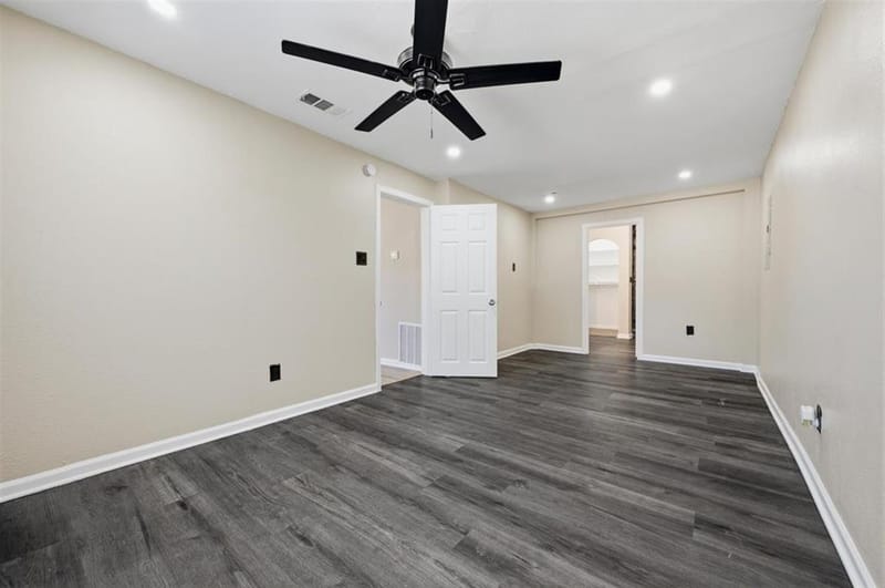2708 Burchill Road S, Fort Worth TX 76105 - Photo 20