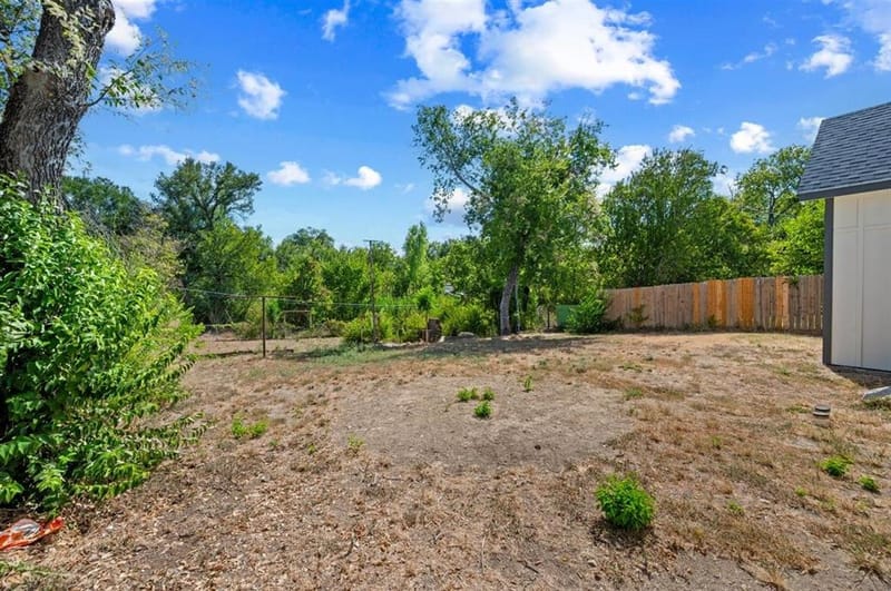 2708 Burchill Road S, Fort Worth TX 76105 - Photo 8