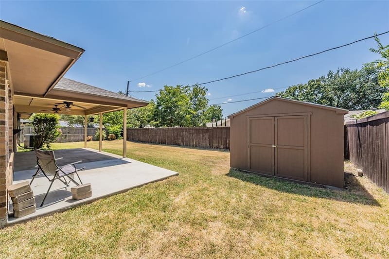 2029 Normandy Drive, Hurst TX 76054 - Photo 36
