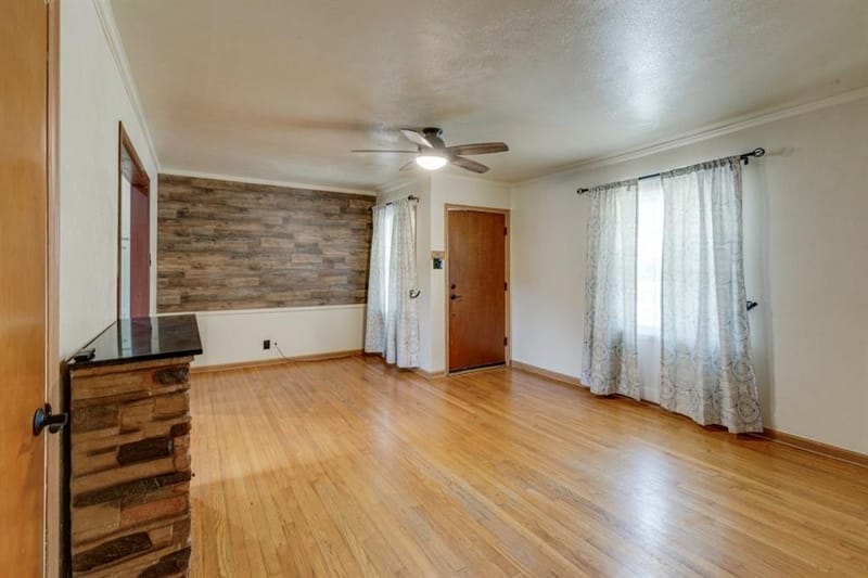 210 E Daugherty Drive, Garland TX 75041 - Photo 6