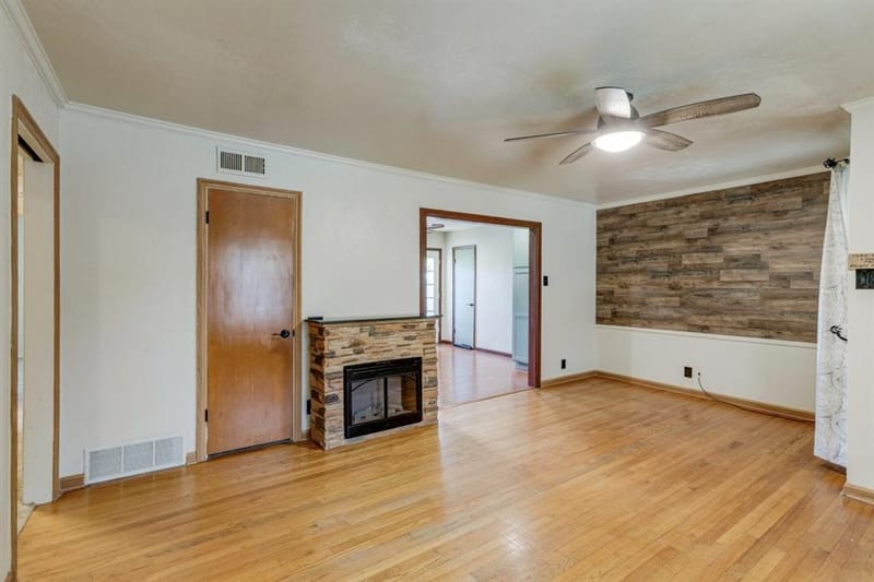 210 E Daugherty Drive, Garland TX 75041 - Photo 8