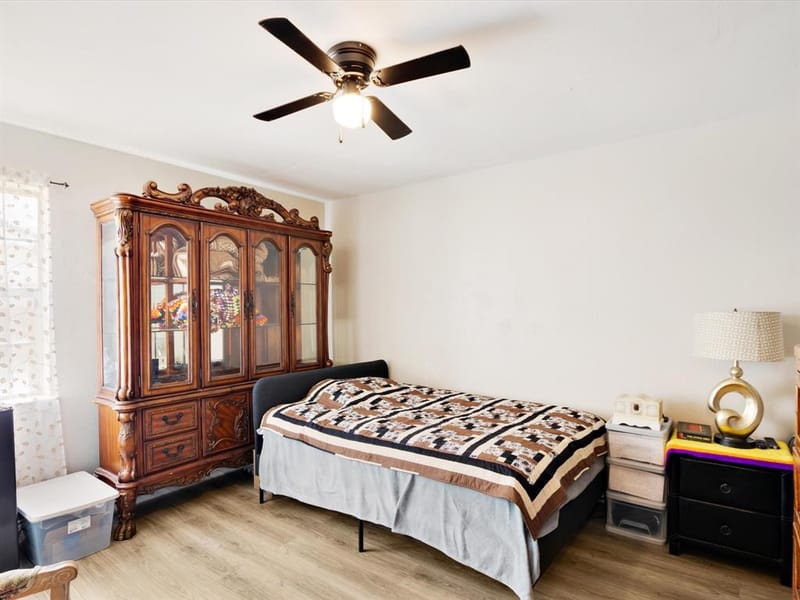 3760 Stagecoach Trail, Dallas TX 75241 - Photo 4