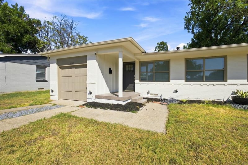 3243 Mayhew Drive, Dallas TX 75228 - Photo 3