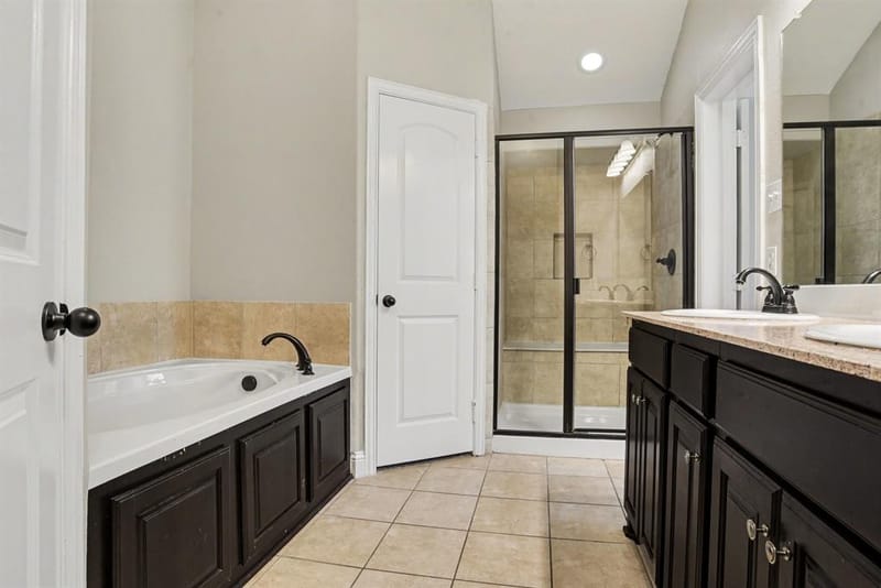 1415 Reiger Drive, Greenville TX 75402 - Photo 19