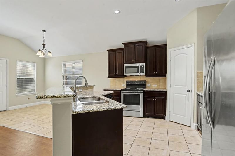 1415 Reiger Drive, Greenville TX 75402 - Photo 8