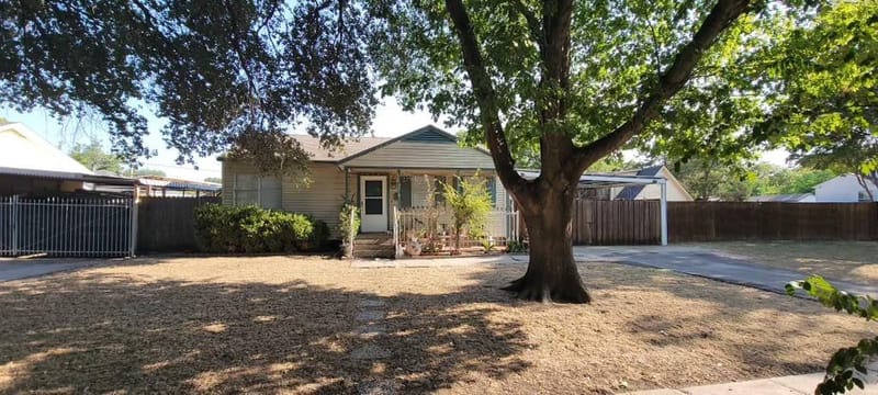 3518 Linda Drive, Dallas TX 75220
