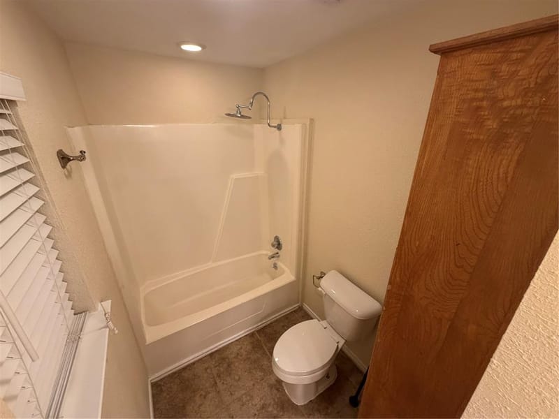 1058 E Jefferson Street, Van Alstyne TX 75495 - Photo 18