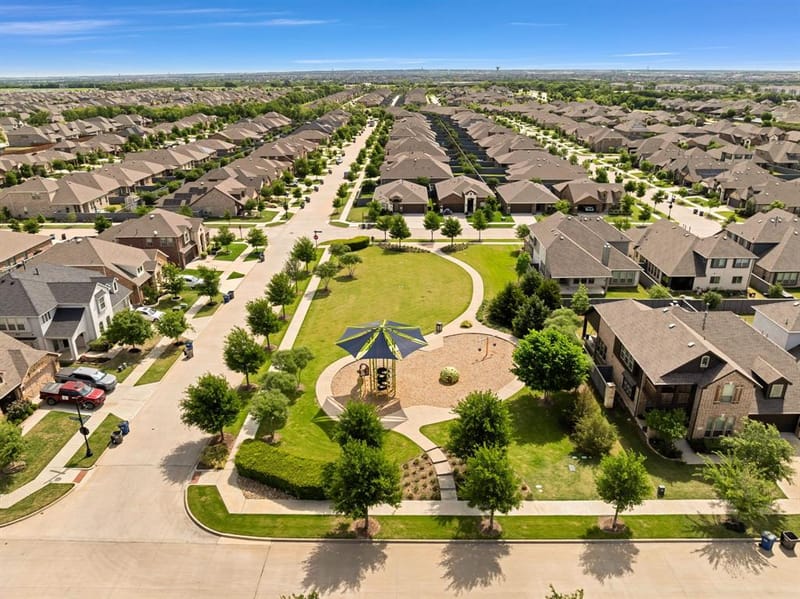 7521 Windy Meadow Drive, Little Elm TX 76227 - Photo 40