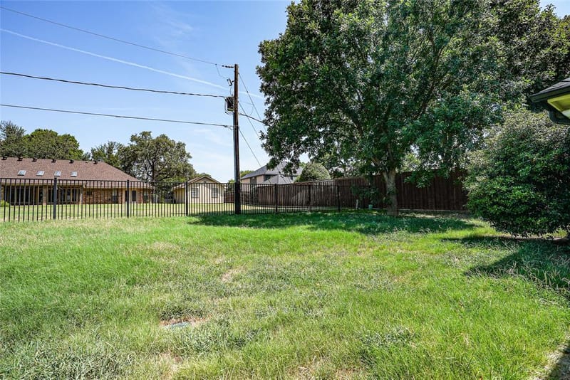 1123 Shady Oak Trail, Mansfield TX 76063 - Photo 23
