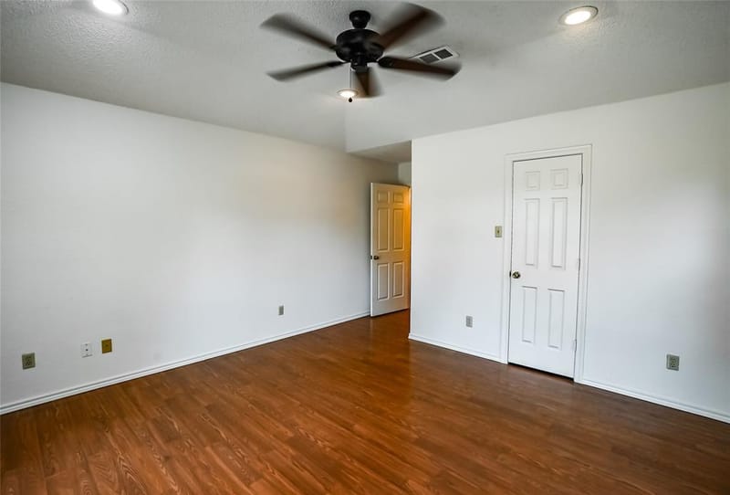 1123 Shady Oak Trail, Mansfield TX 76063 - Photo 12