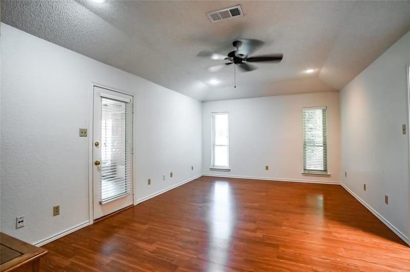 1123 Shady Oak Trail, Mansfield TX 76063 - Photo 19