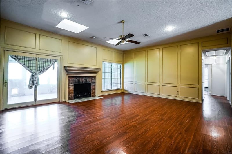 1123 Shady Oak Trail, Mansfield TX 76063 - Photo 4