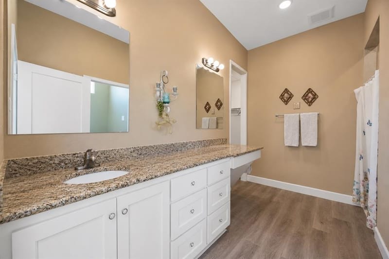 36067 Cedar Ridge Drive, Whitney TX 76692 - Photo 20