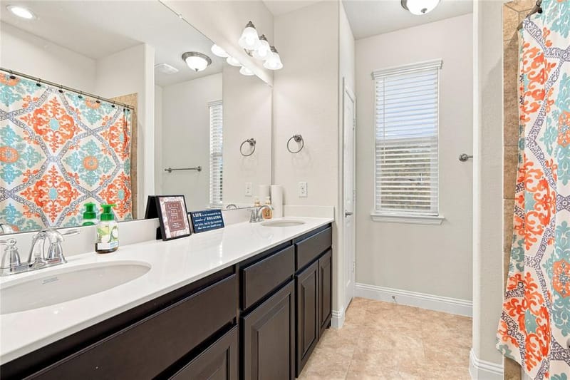 8121 Loretta Day Drive, Arlington TX 76002 - Photo 27