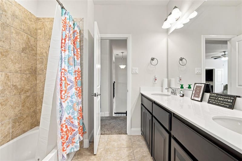 8121 Loretta Day Drive, Arlington TX 76002 - Photo 29