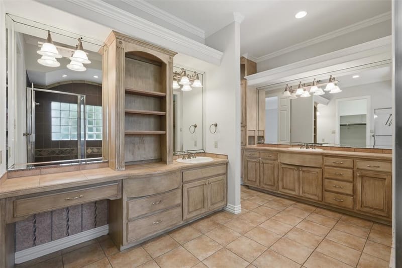 4201 Bluff View Drive, Granbury TX 76048 - Photo 22