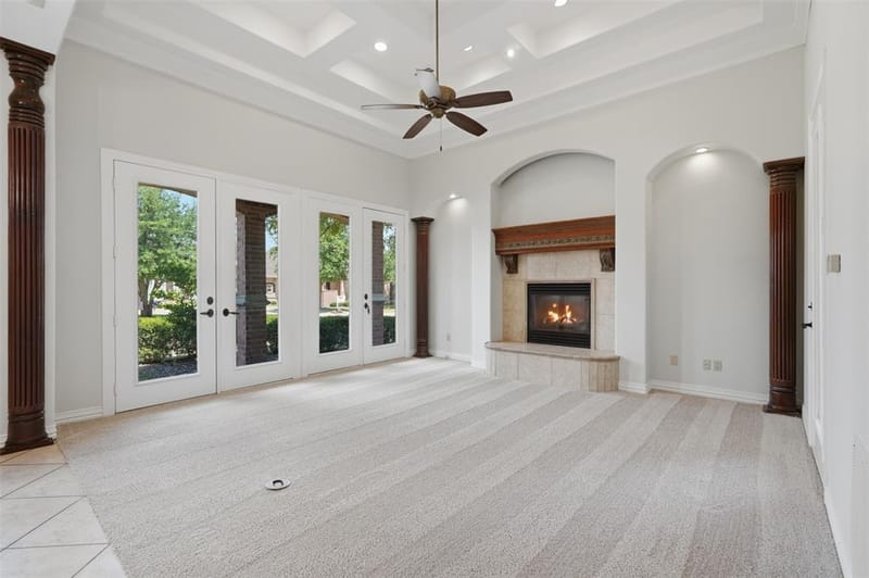 4201 Bluff View Drive, Granbury TX 76048 - Photo 10