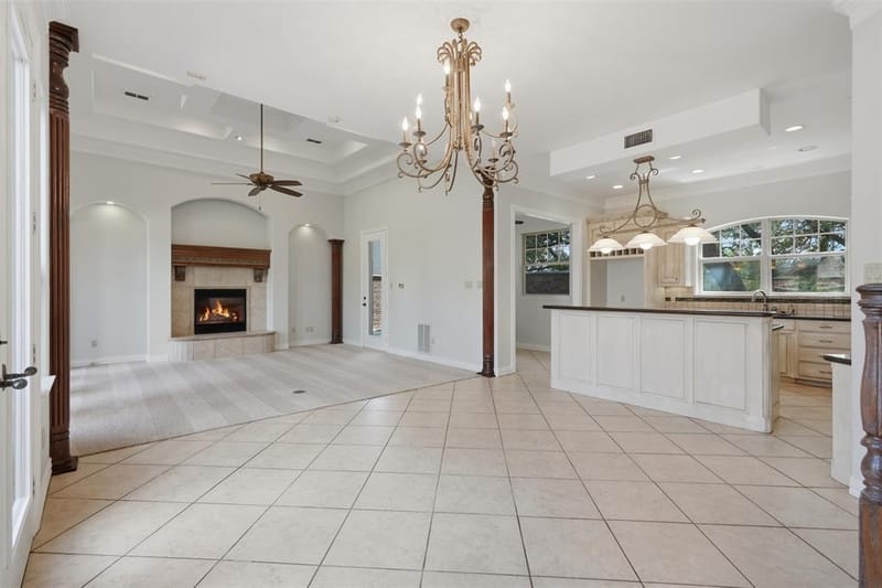 4201 Bluff View Drive, Granbury TX 76048 - Photo 14