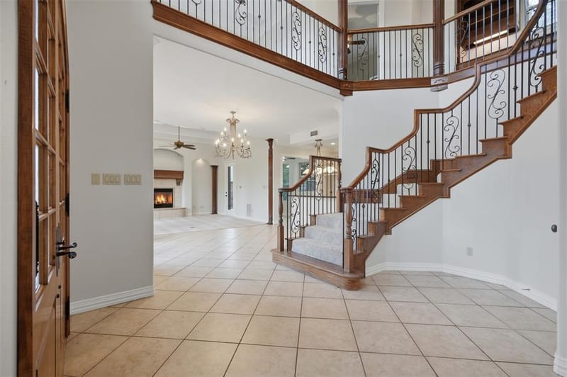 4201 Bluff View Drive, Granbury TX 76048 - Photo 8