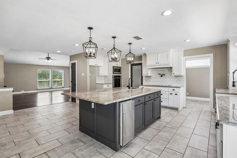 8724 Overland Drive, Fort Worth TX 76179 - Photo 12