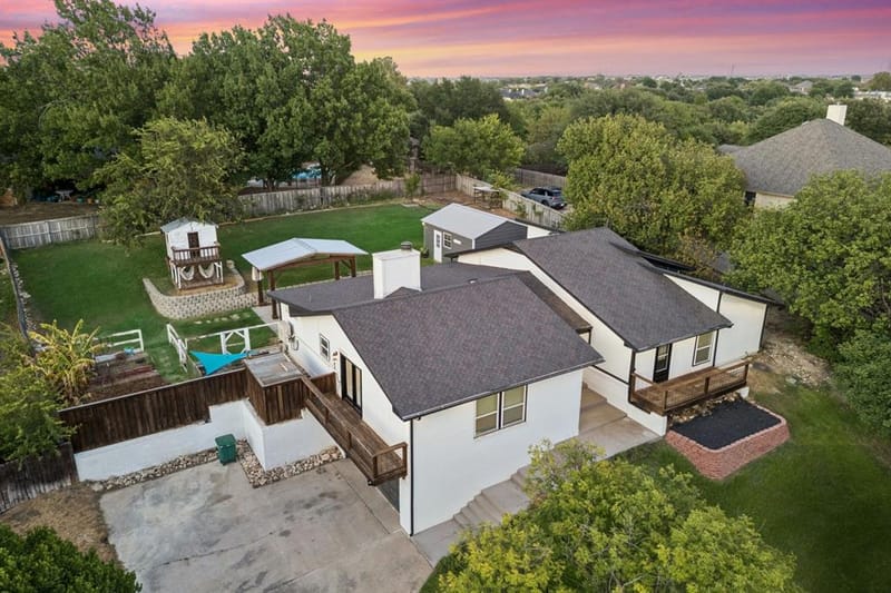 8724 Overland Drive, Fort Worth TX 76179 - Photo 3