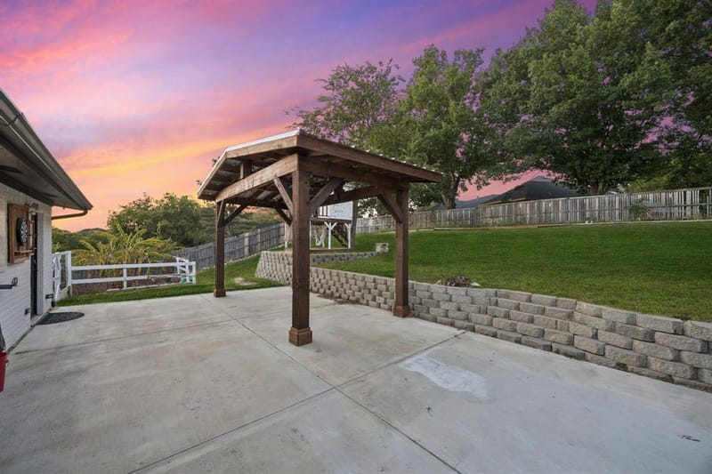8724 Overland Drive, Fort Worth TX 76179 - Photo 28