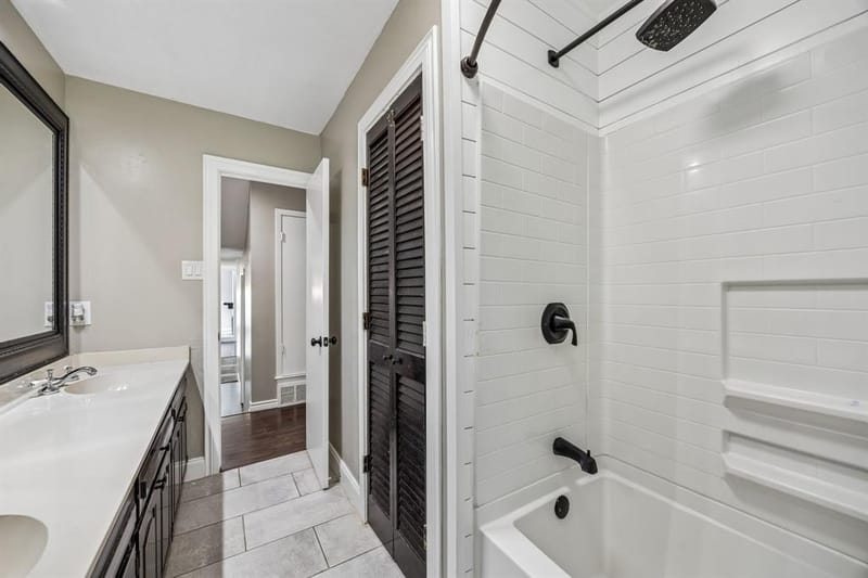 8724 Overland Drive, Fort Worth TX 76179 - Photo 25
