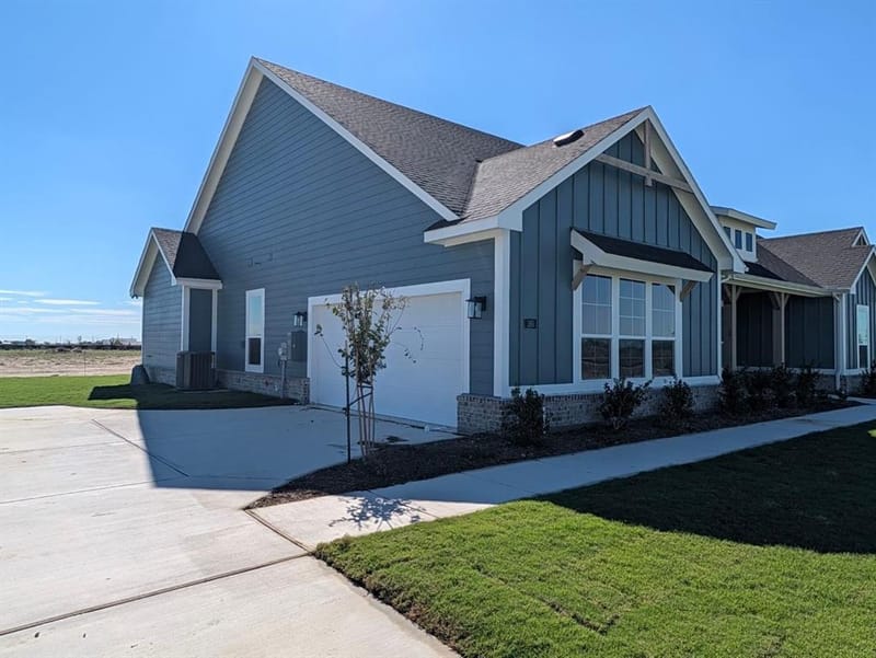 180 Horizon Road, Valley View TX 76272 - Photo 3