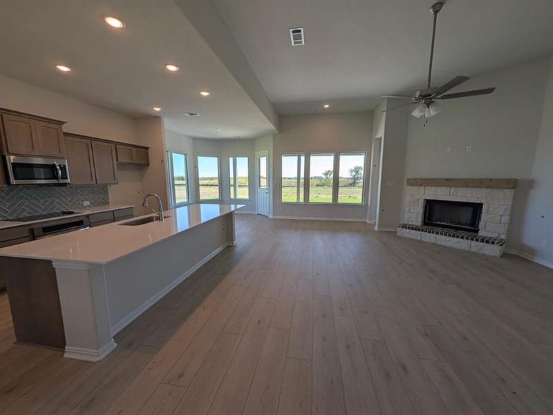 240 Horizon Road, Valley View TX 76272 - Photo 6