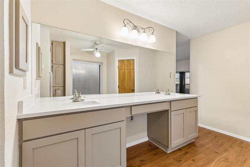 6640 Pleasant Ridge Drive, North Richland Hills TX 76180 - Photo 22