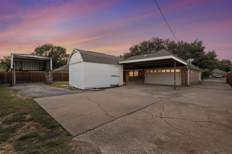 6640 Pleasant Ridge Drive, North Richland Hills TX 76180 - Photo 30