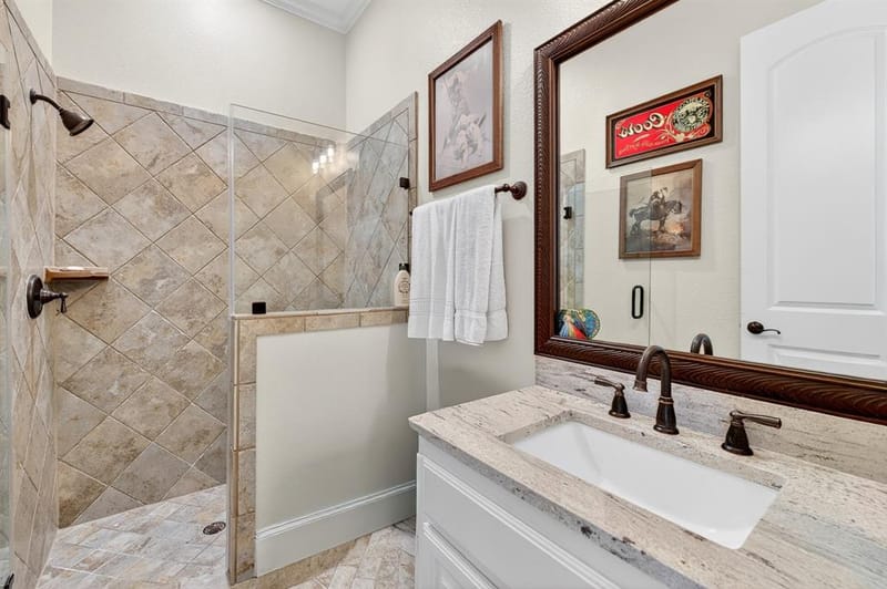 3617 Vineyard Way, Farmers Branch TX 75234 - Photo 10