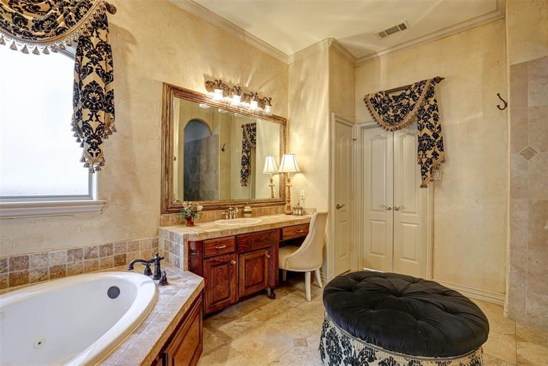 2141 Farrington Lane, Hurst TX 76054 - Photo 17