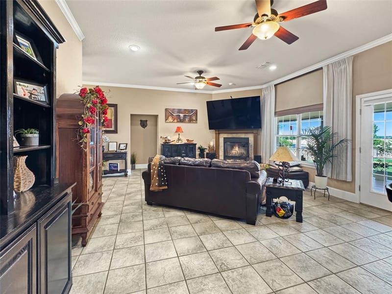 7205 Muirfield Drive, Cleburne TX 76033 - Photo 13