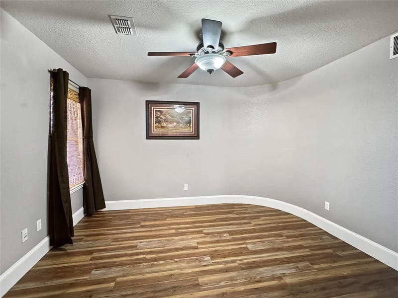 7205 Muirfield Drive, Cleburne TX 76033 - Photo 29