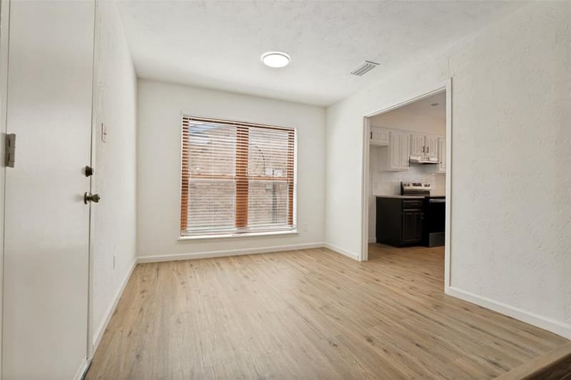502 Brian Drive, Grand Prairie TX 75052 - Photo 15