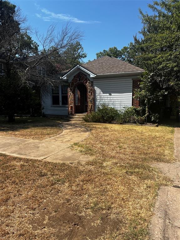 1011 W Walker Street, Denison TX 75020