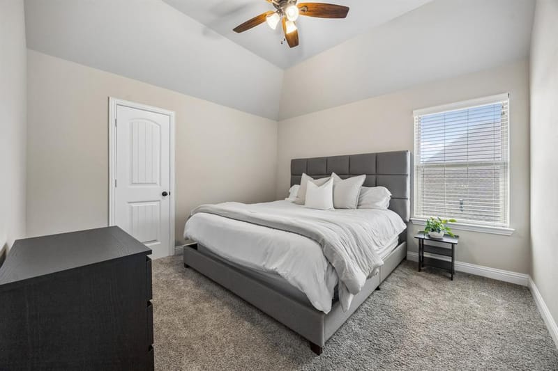 403 Clear Creek Drive, Mansfield TX 76063 - Photo 32