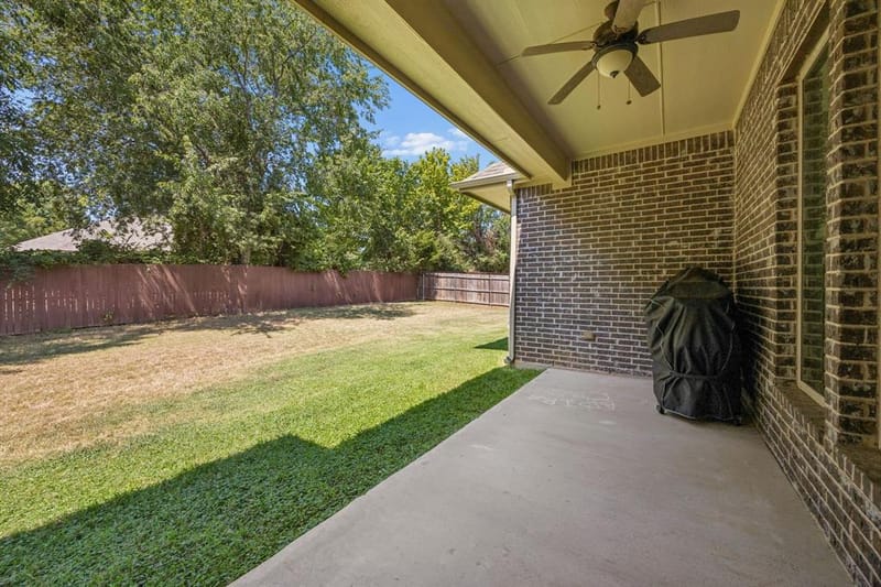 403 Clear Creek Drive, Mansfield TX 76063 - Photo 35