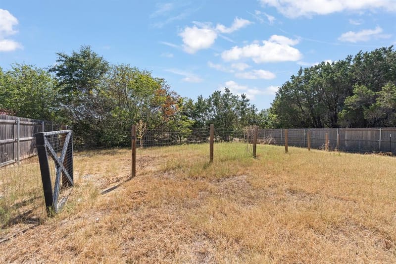 9405 Hilltop Street, Rio Vista TX 76093 - Photo 29