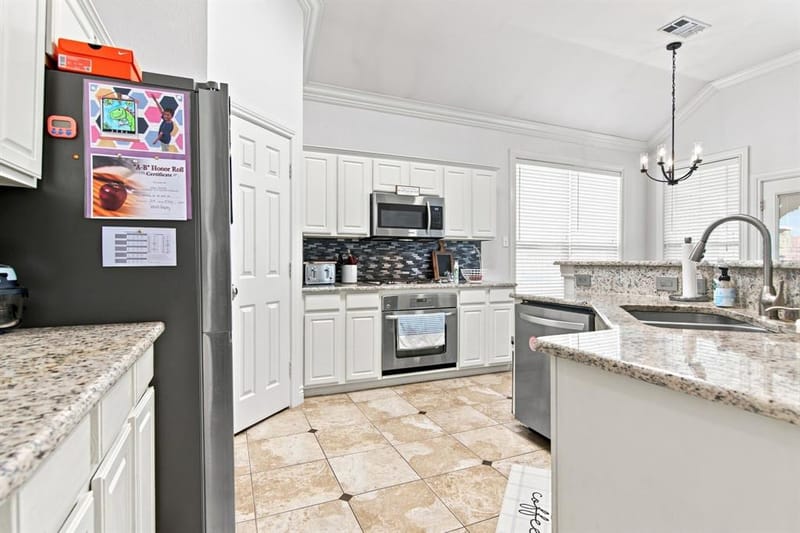 629 Wyndham Circle, Keller TX 76248 - Photo 11