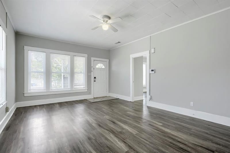520 E Day Street, Denison TX 75021 - Photo 3